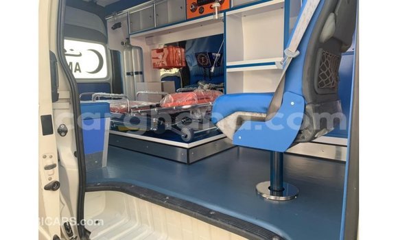 Ra Imported Toyota Hiace funfun Ọkọ̀ in Import - Dubai ni Ashanti Ra Imported Toyota Hiace funfun Ọkọ̀ in Import - Dubai ni Ashanti