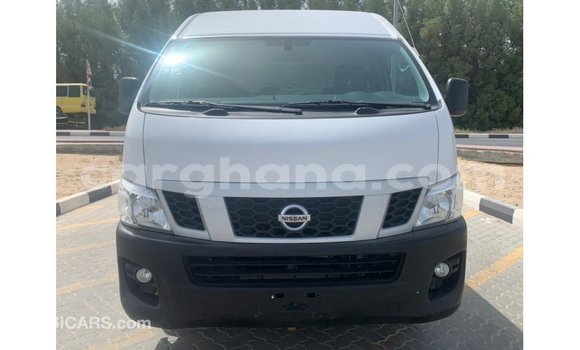 Ra Imported Nissan Urvan funfun Ọkọ̀ in Import - Dubai ni Ashanti Ra Imported Nissan Urvan funfun Ọkọ̀ in Import - Dubai ni Ashanti