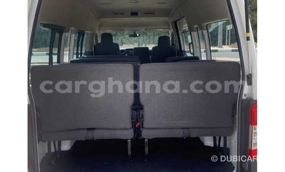Ra Imported Nissan Urvan funfun Ọkọ̀ in Import - Dubai ni Ashanti Ra Imported Nissan Urvan funfun Ọkọ̀ in Import - Dubai ni Ashanti