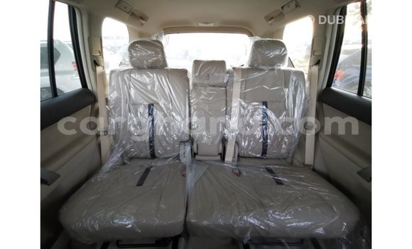 Sayi Imported Toyota Prado White Mota in Import - Dubai a Ashanti Sayi Imported Toyota Prado White Mota in Import - Dubai a Ashanti