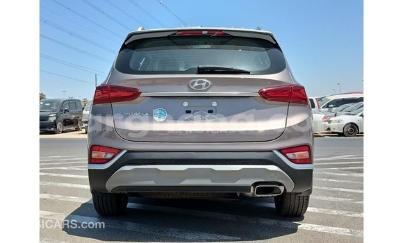 Ra Imported Hyundai Santa Fe Brown Ọkọ̀ in Import - Dubai ni Ashanti Ra Imported Hyundai Santa Fe Brown Ọkọ̀ in Import - Dubai ni Ashanti
