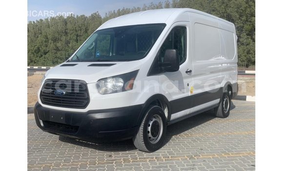 Buy Import FORD MUSTANG White Car in Import - Dubai in Ashanti Buy Import FORD MUSTANG White Car in Import - Dubai in Ashanti