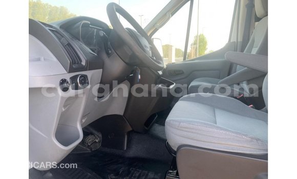 Buy Import FORD MUSTANG White Car in Import - Dubai in Ashanti Buy Import FORD MUSTANG White Car in Import - Dubai in Ashanti