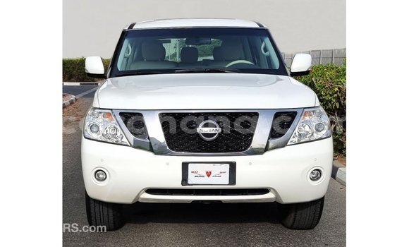 Sayi Imported Nissan Patrol White Mota in Import - Dubai a Ashanti Sayi Imported Nissan Patrol White Mota in Import - Dubai a Ashanti