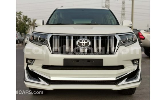 Buy Import Toyota Prado White Car in Import - Dubai in Ashanti Buy Import Toyota Prado White Car in Import - Dubai in Ashanti