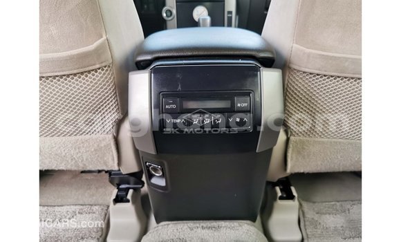 Buy Import Toyota Prado White Car in Import - Dubai in Ashanti Buy Import Toyota Prado White Car in Import - Dubai in Ashanti