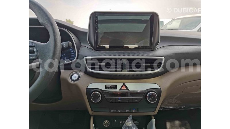 Big with watermark hyundai tucson ashanti import dubai 31565