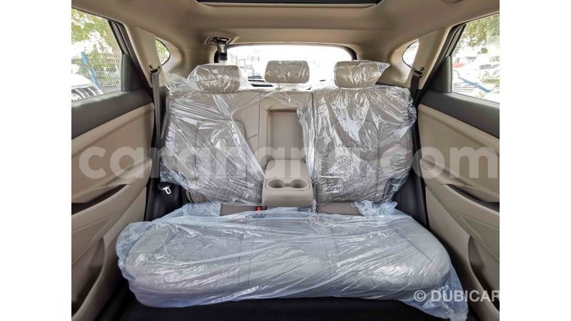 Big with watermark hyundai tucson ashanti import dubai 31565