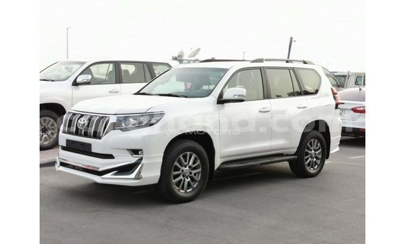 Ra Imported Toyota Prado funfun Ọkọ̀ in Import - Dubai ni Ashanti Ra Imported Toyota Prado funfun Ọkọ̀ in Import - Dubai ni Ashanti