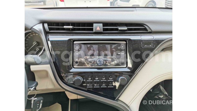 Big with watermark toyota camry ashanti import dubai 31601