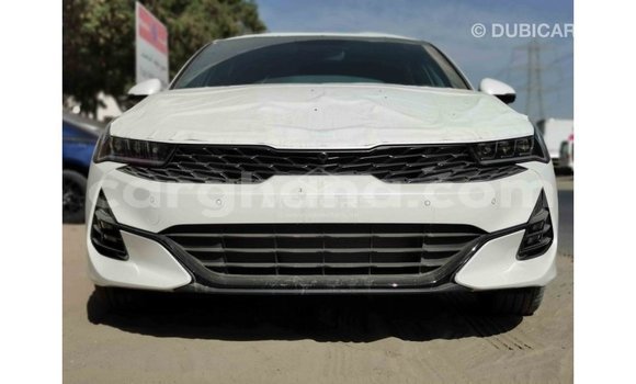 Sayi Imported Kia K5 White Mota in Import - Dubai a Ashanti Sayi Imported Kia K5 White Mota in Import - Dubai a Ashanti