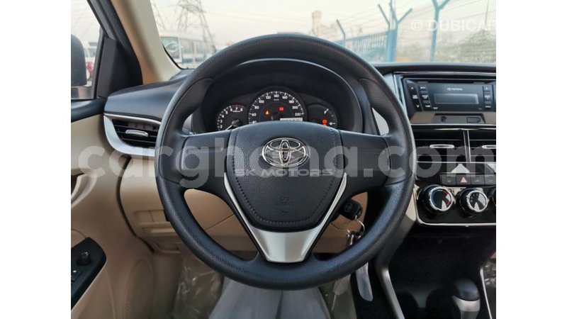 Big with watermark toyota yaris ashanti import dubai 31626