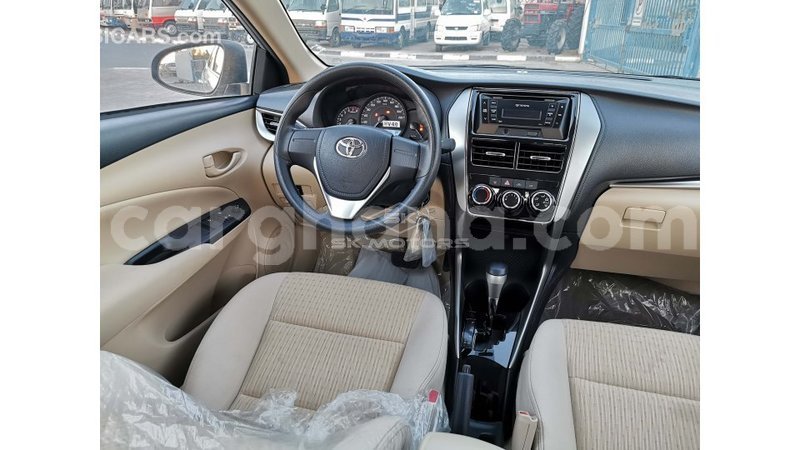 Big with watermark toyota yaris ashanti import dubai 31626