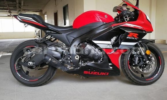 Buy Used Suzuki GSX–R Red Bike in Accra in Greater Accra Buy Used Suzuki GSX–R Red Bike in Accra in Greater Accra