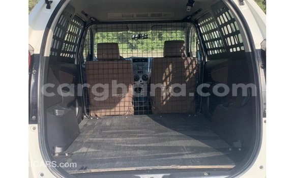 Ra Imported Toyota Avanza funfun Ọkọ̀ in Import - Dubai ni Ashanti Ra Imported Toyota Avanza funfun Ọkọ̀ in Import - Dubai ni Ashanti