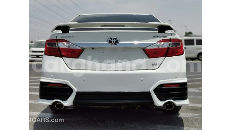 Big with watermark toyota aurion ashanti import dubai 31666