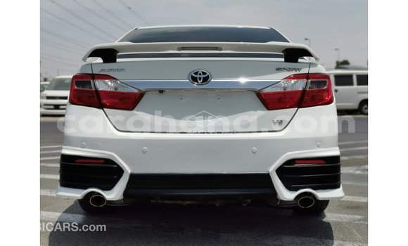 Sayi Imported Toyota Aurion White Mota in Import - Dubai a Ashanti Sayi Imported Toyota Aurion White Mota in Import - Dubai a Ashanti