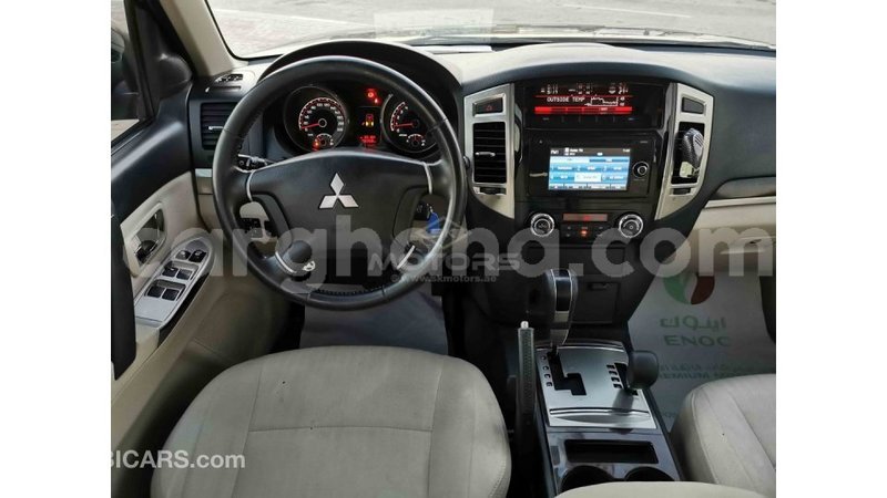 Big with watermark mitsubishi pajero ashanti import dubai 31679