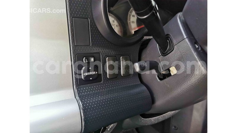 Big with watermark toyota fj cruiser ashanti import dubai 31686