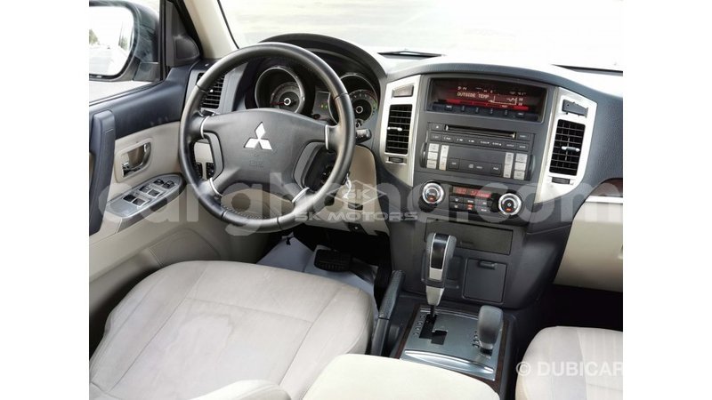 Big with watermark mitsubishi pajero ashanti import dubai 31706