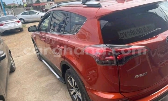Ra Àlòkù Toyota RAV4 Miiran Ọkọ̀ in Accra ni Greater Accra Ra Àlòkù Toyota RAV4 Miiran Ọkọ̀ in Accra ni Greater Accra