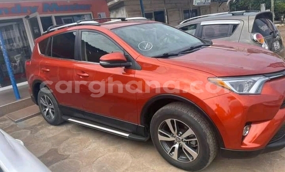 Ra Àlòkù Toyota RAV4 Miiran Ọkọ̀ in Accra ni Greater Accra Ra Àlòkù Toyota RAV4 Miiran Ọkọ̀ in Accra ni Greater Accra