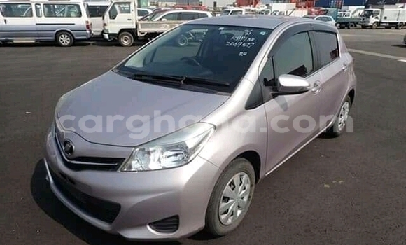 Sayi Na hannu Toyota Vitz Sauran Mota in Accra a Greater Accra