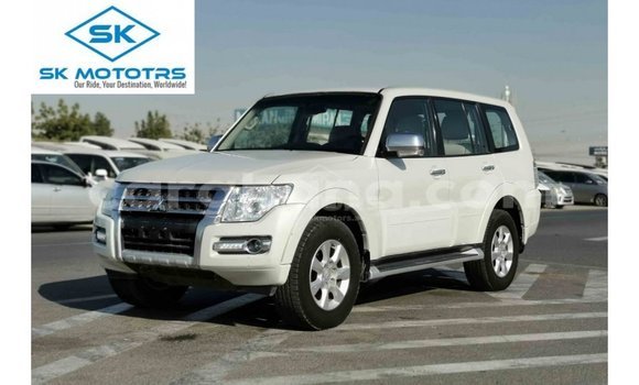 Ra Imported Mitsubishi Pajero funfun Ọkọ̀ in Import - Dubai ni Ashanti Ra Imported Mitsubishi Pajero funfun Ọkọ̀ in Import - Dubai ni Ashanti