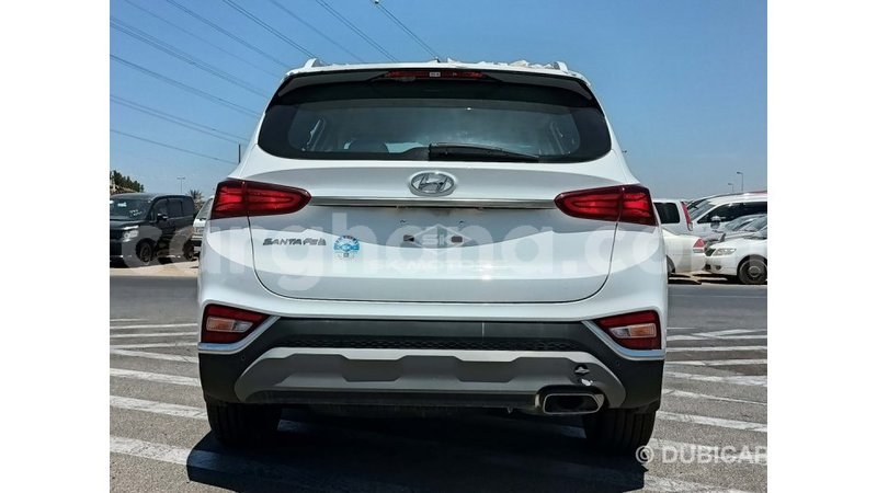 Big with watermark hyundai santa fe ashanti import dubai 31745