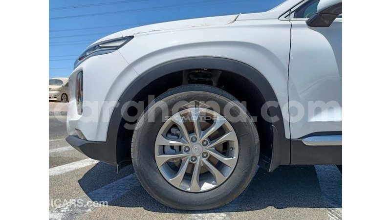 Big with watermark hyundai santa fe ashanti import dubai 31745