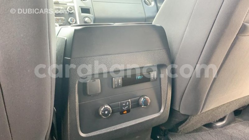 Big with watermark ford expedition ashanti import dubai 31747