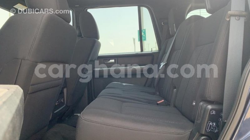 Big with watermark ford expedition ashanti import dubai 31747