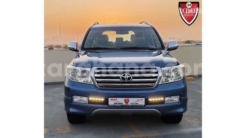 Big with watermark toyota land cruiser ashanti import dubai 31750