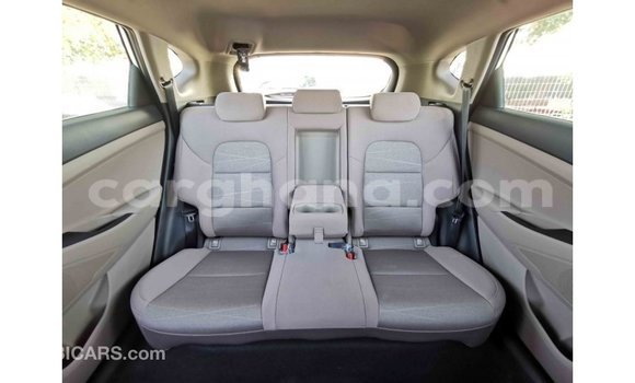 Buy Import Hyundai Tucson White Car in Import - Dubai in Ashanti Buy Import Hyundai Tucson White Car in Import - Dubai in Ashanti