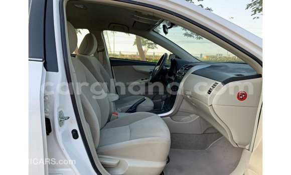 Buy Import Toyota Corolla White Car in Import - Dubai in Ashanti Buy Import Toyota Corolla White Car in Import - Dubai in Ashanti