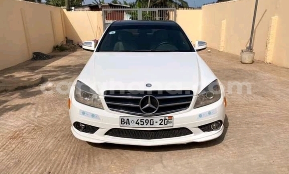 Buy Used Mercedes-Benz CLS250 White Car in Accra in Greater Accra
