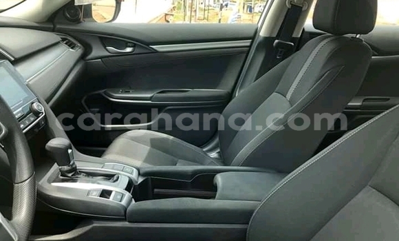 Buy Used Honda Civic White Car in Accra in Greater Accra Buy Used Honda Civic White Car in Accra in Greater Accra
