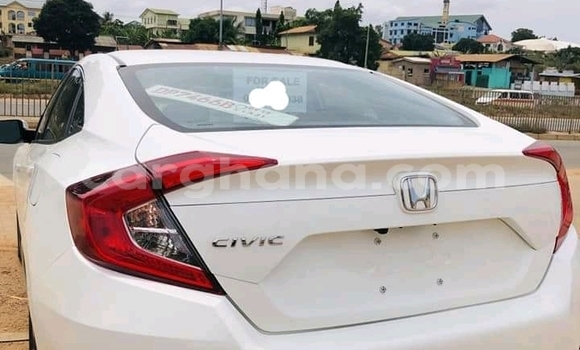 Buy Used Honda Civic White Car in Accra in Greater Accra Buy Used Honda Civic White Car in Accra in Greater Accra