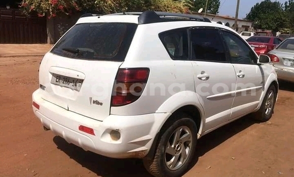 Buy Used Pontiac Vibe White Car in Accra in Greater Accra Buy Used Pontiac Vibe White Car in Accra in Greater Accra