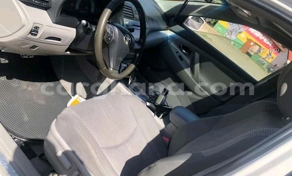 Buy Used Toyota Camry White Car in Accra in Greater Accra Buy Used Toyota Camry White Car in Accra in Greater Accra