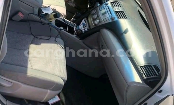 Buy Used Toyota Camry White Car in Accra in Greater Accra Buy Used Toyota Camry White Car in Accra in Greater Accra