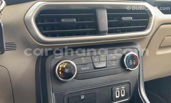 Sayi Imported FORD MUSTANG White Mota in Import - Dubai a Ashanti Sayi Imported FORD MUSTANG White Mota in Import - Dubai a Ashanti