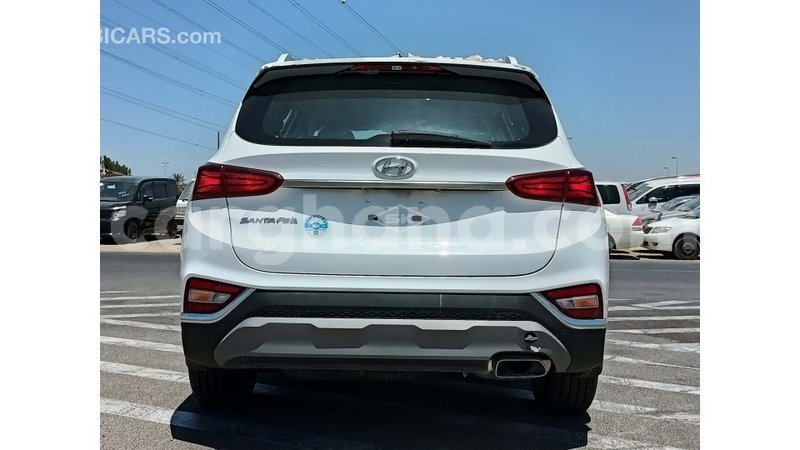 Big with watermark hyundai santa fe ashanti import dubai 31888