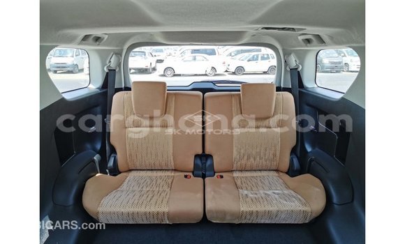 Sayi Imported Toyota Fortuner White Mota in Import - Dubai a Ashanti Sayi Imported Toyota Fortuner White Mota in Import - Dubai a Ashanti