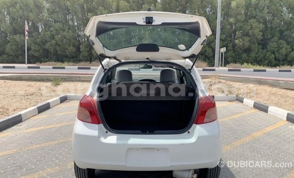 Buy Import Toyota Yaris White Car in Import - Dubai in Ashanti Buy Import Toyota Yaris White Car in Import - Dubai in Ashanti