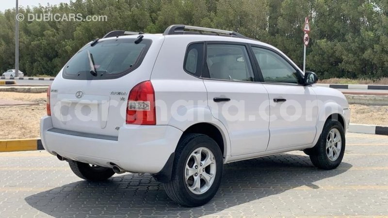 Big with watermark hyundai tucson ashanti import dubai 31898