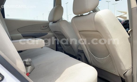 Buy Import Hyundai Tucson White Car in Import - Dubai in Ashanti Buy Import Hyundai Tucson White Car in Import - Dubai in Ashanti