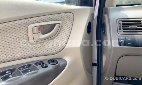 Buy Import Hyundai Tucson White Car in Import - Dubai in Ashanti Buy Import Hyundai Tucson White Car in Import - Dubai in Ashanti