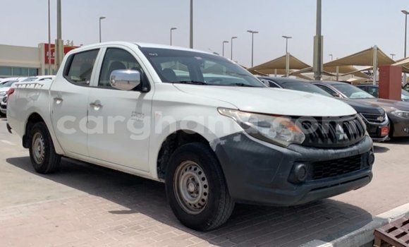Ra Imported Mitsubishi L200 funfun Ọkọ̀ in Import - Dubai ni Ashanti Ra Imported Mitsubishi L200 funfun Ọkọ̀ in Import - Dubai ni Ashanti