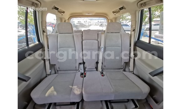 Ra Imported Toyota Prado funfun Ọkọ̀ in Import - Dubai ni Ashanti Ra Imported Toyota Prado funfun Ọkọ̀ in Import - Dubai ni Ashanti